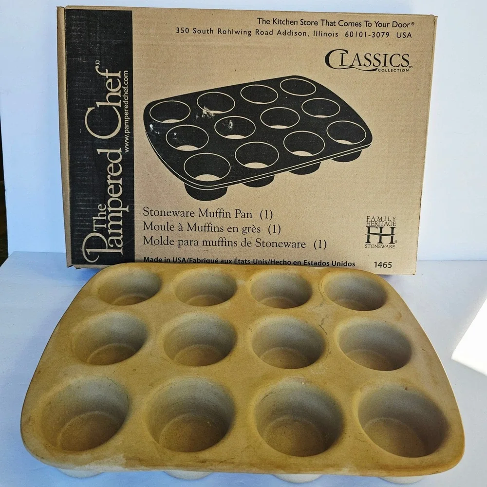 Vintage Pampered Chef Stoneware Muffin Pan 1465 Family Heritage Classics Baking